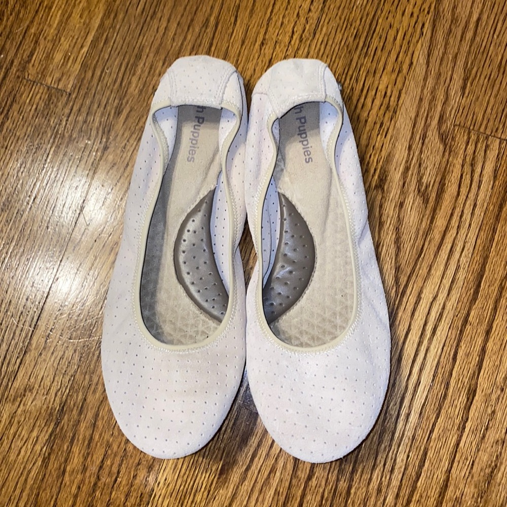 Nude ballet flats